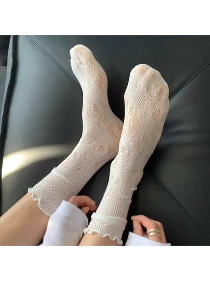 Rufia - Ruffle Cuff Solid Color Lace Crew Socks