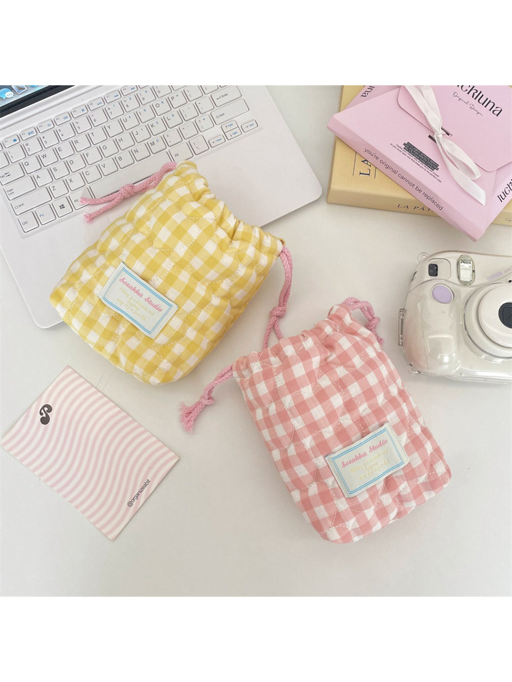 Cosbai - Gingham Padded Drawstring Pouch Bag
