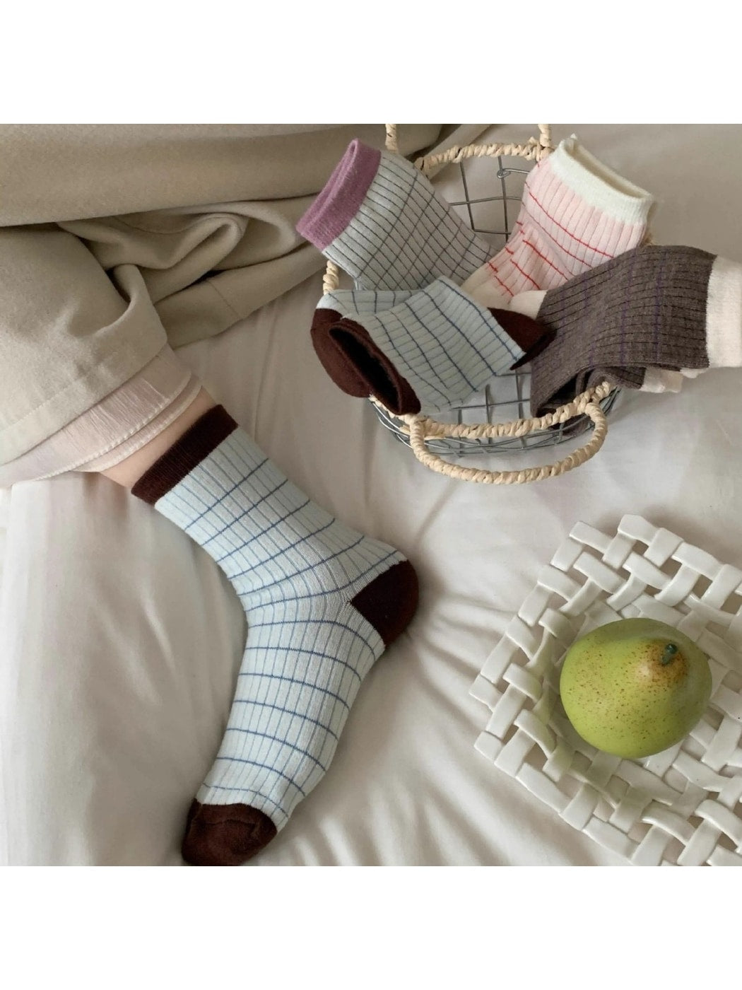 Rufia - Striped Contrast Trim Casual Crew Socks