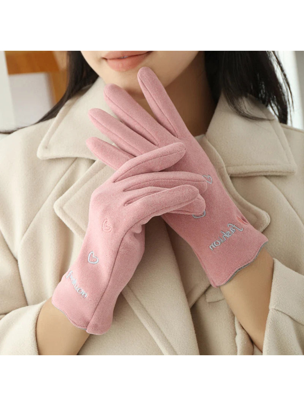 Gloving - Embroidered Heart Soft Knit Gloves