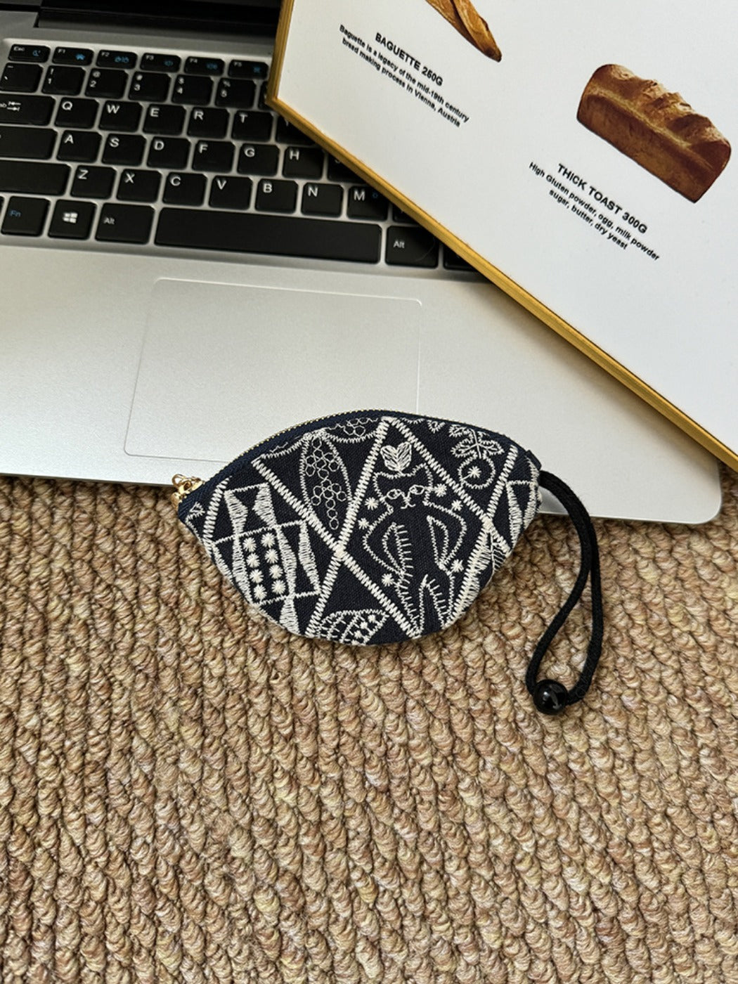 Cosbai - Pull-String Embroidery Keychain Pouch
