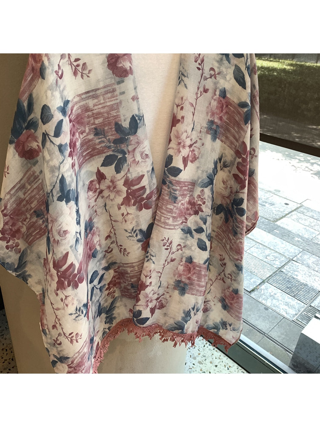 Scarvii - Floral Print Everyday Layering Shawl Scarf