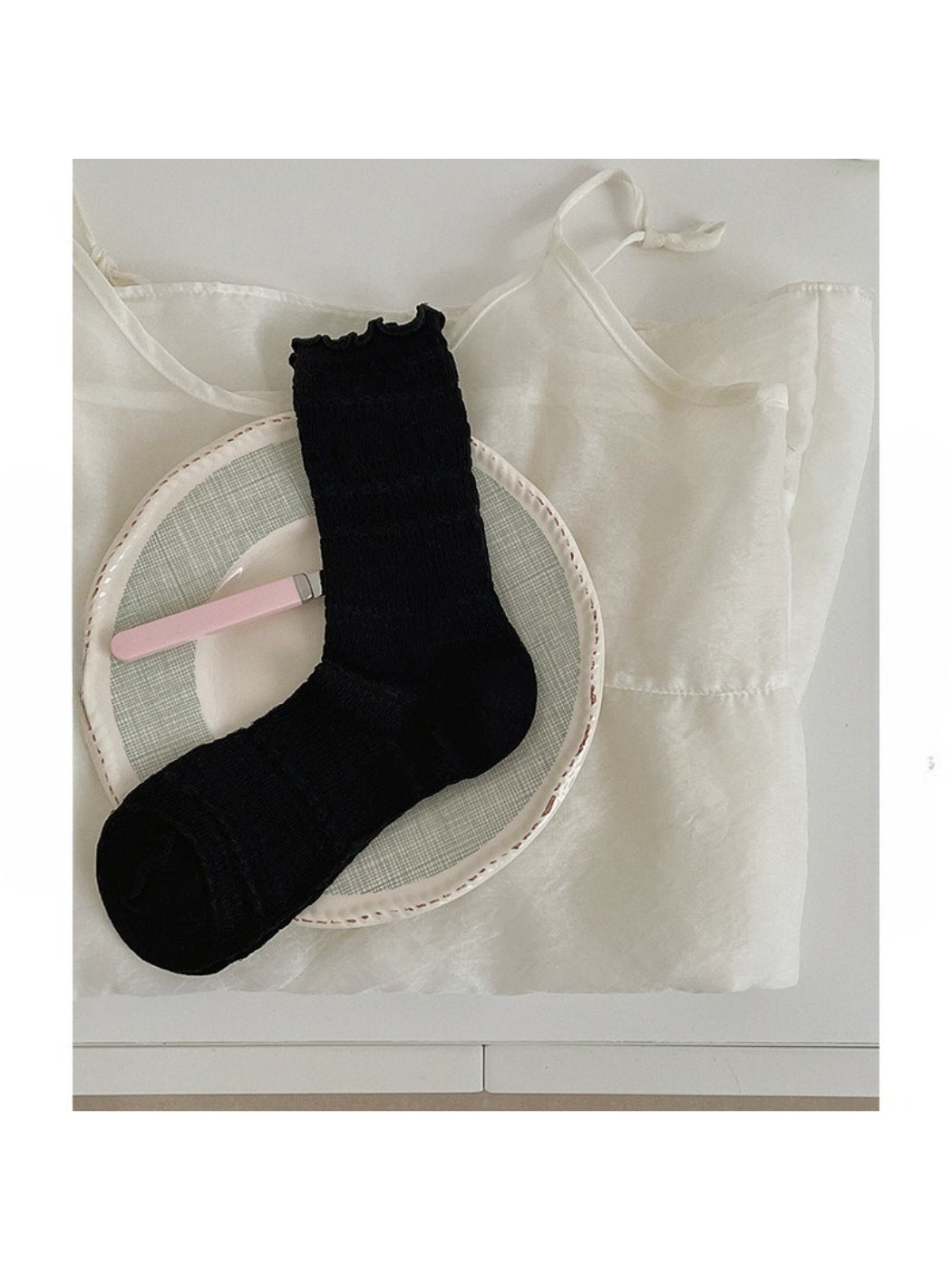 Rufia - Ruffle Textured Knit Crew Socks product image 5