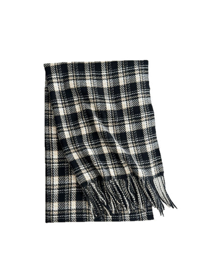 Scarvii - Thick Plaid Scarf Featuring Tassel