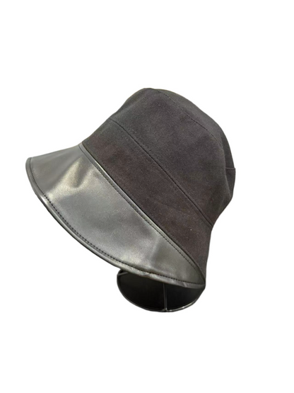 Haila - Contrast Brim Bucket Hat