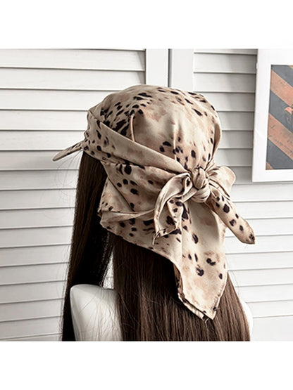 Haila - Leopard Print Curved Brim Headscarf Cap