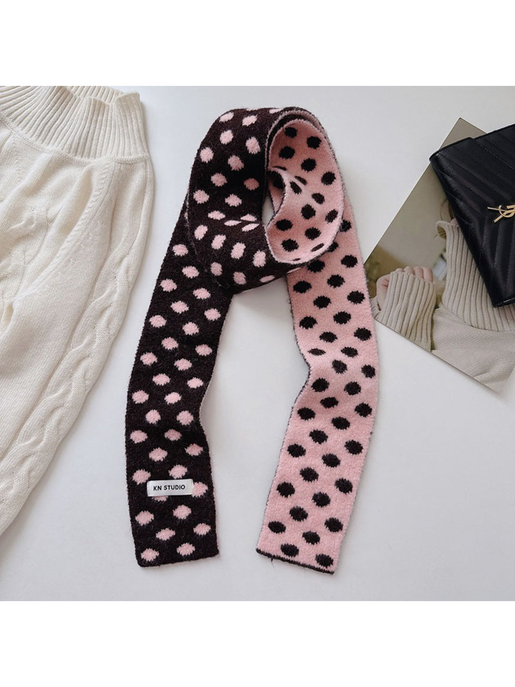 Scarvii - Reversible Soft Dot Scarf