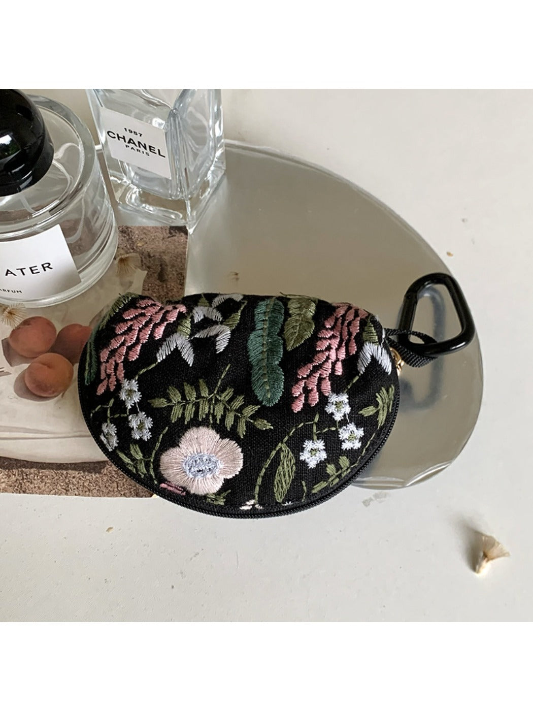 Cosbai - Embroidered Earphone Storage Pouch