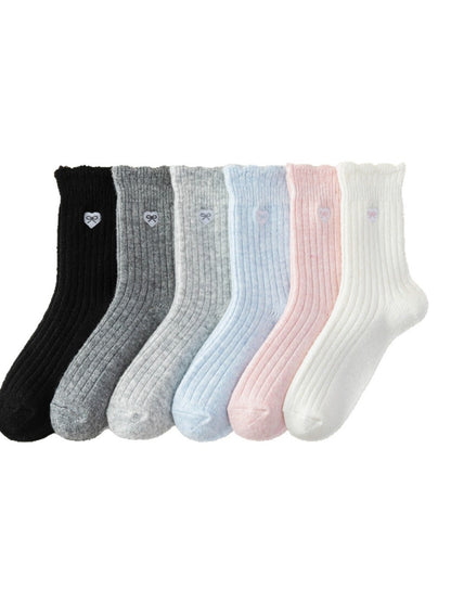 Rufia – Bow & Heart Embroidered Winter Socks