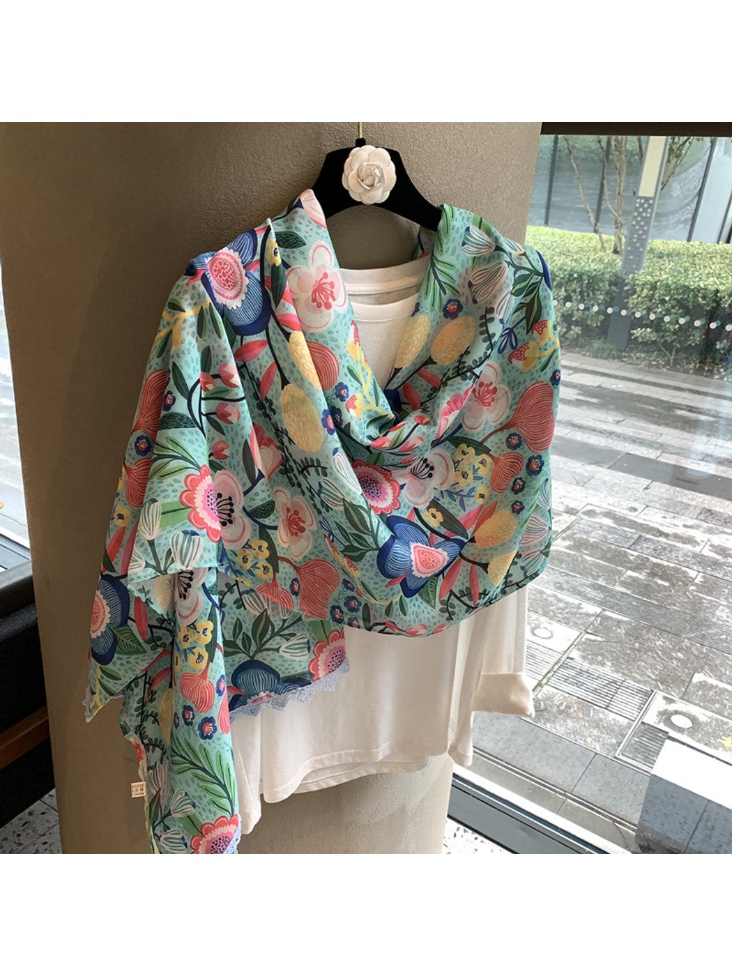 Scarvii - Botanical Illustrated Pattern Shawl Scarf
