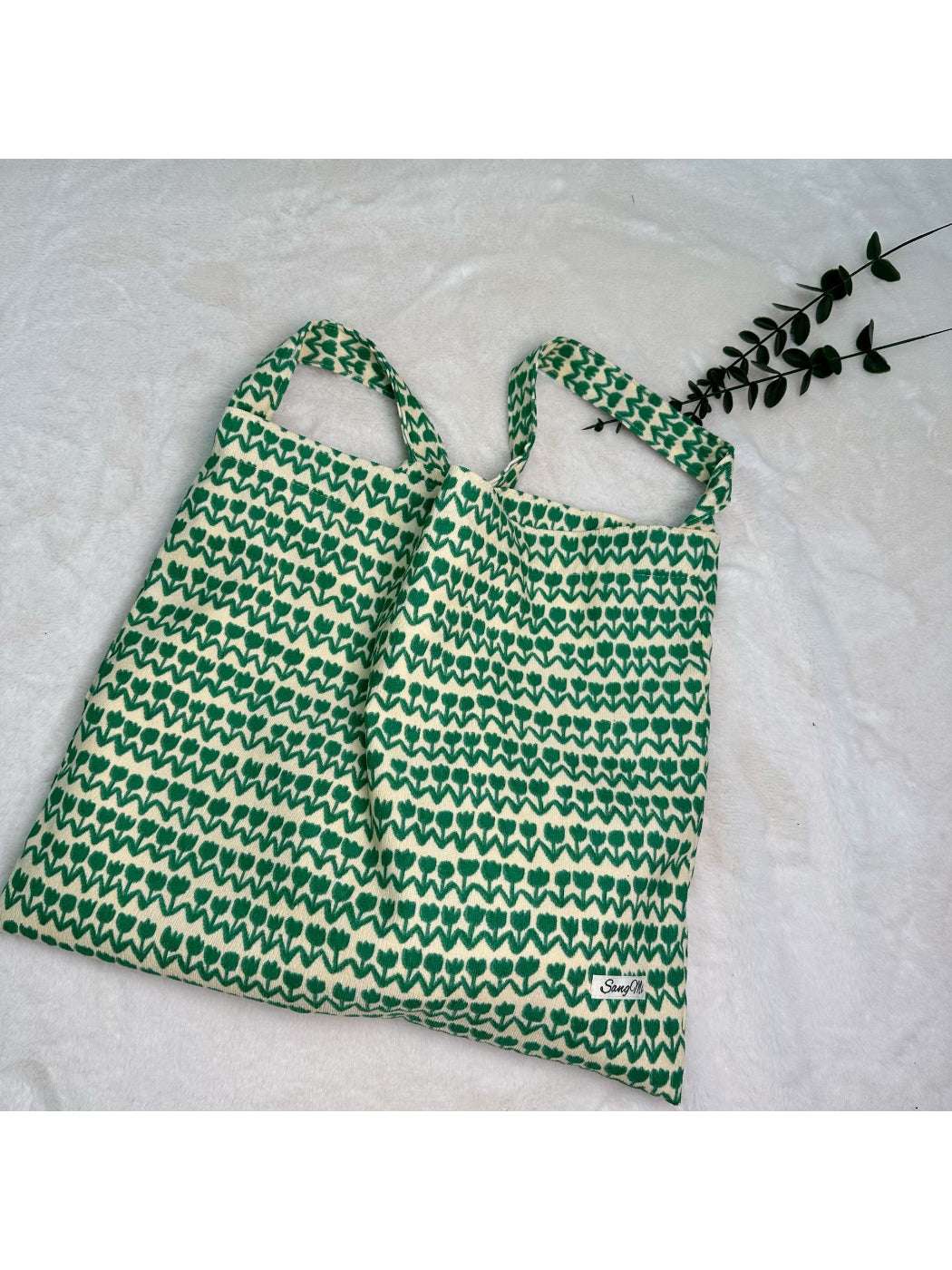 Cosbai - Textured Woven Tote Bag