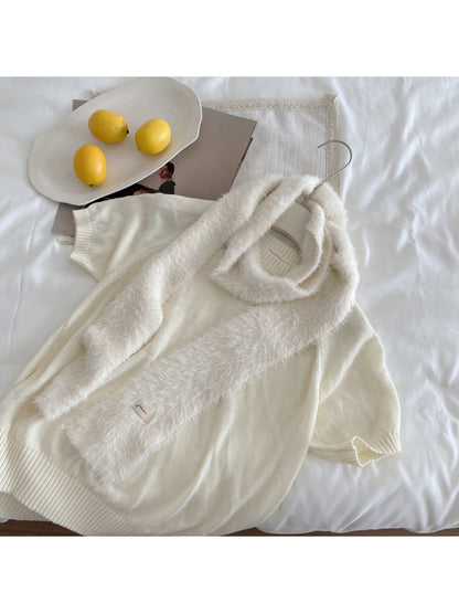 Scarvii - Fuzzy Soft Knit Scarf