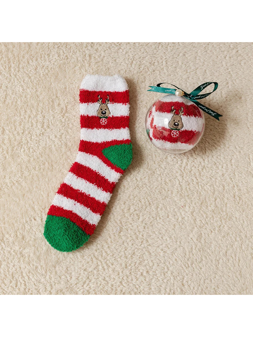 Rufia – Cozy Christmas Fuzzy Socks