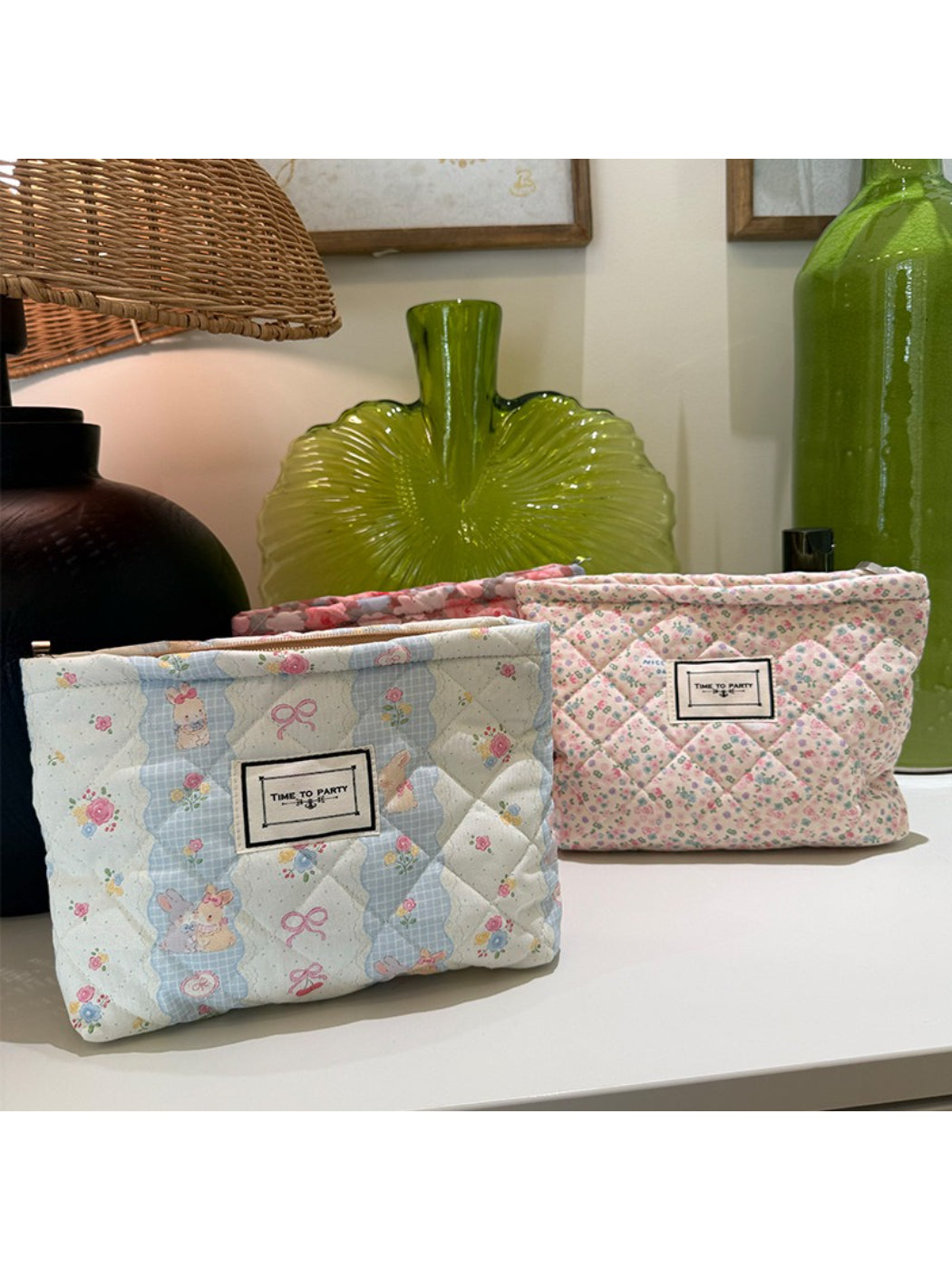 Cosbai - Quilted Floral Print Cosmetic Pouch