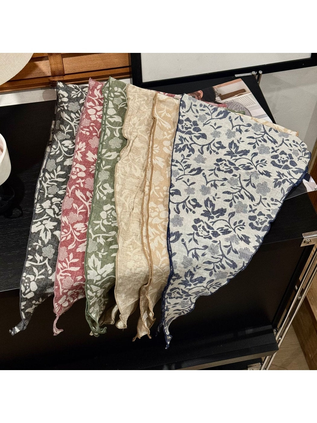 Scarvii - Rose Print Multi Use Triangle Bandana