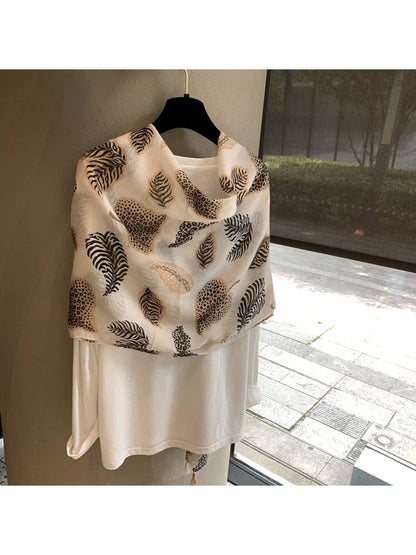 Scarvii - Geometric Leaves Print Rectangular Scarf
