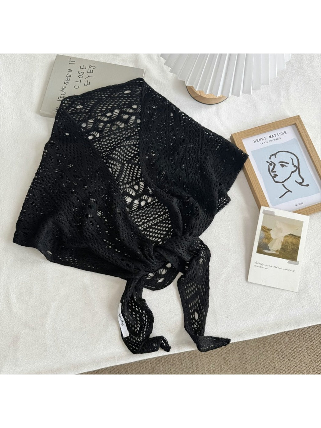 Scarvii - Casual Openwork Knit Triangle Bandana