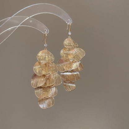 Earwish - Hollow Floral Fringe Earrings - Delicate & Shiny