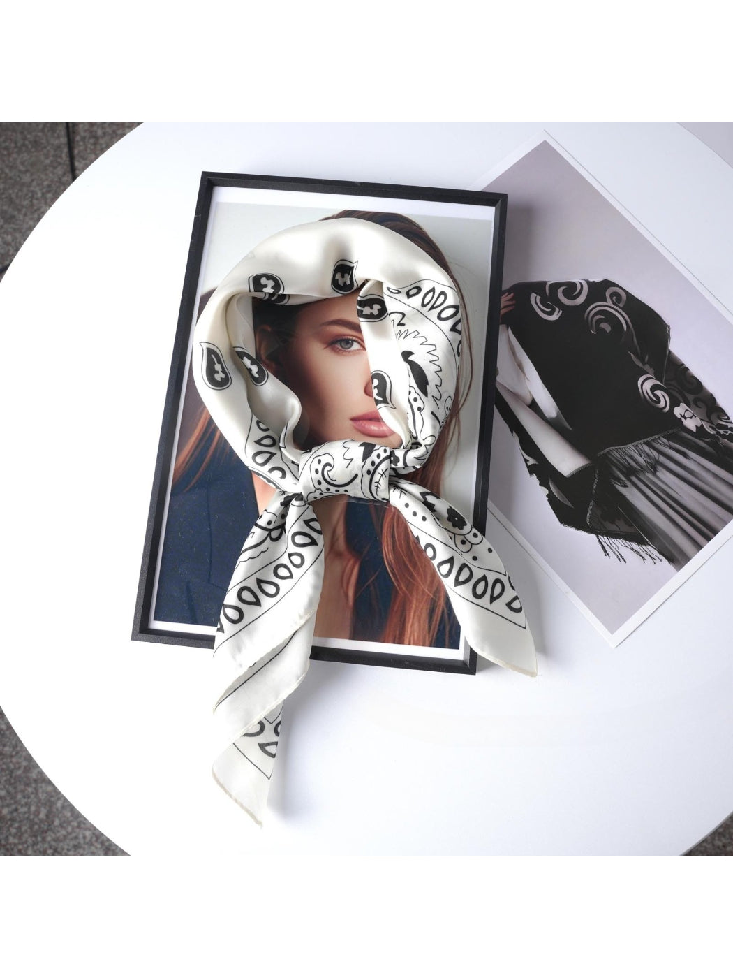 Scarvii - Classic Paisley Bandana Square Scarf