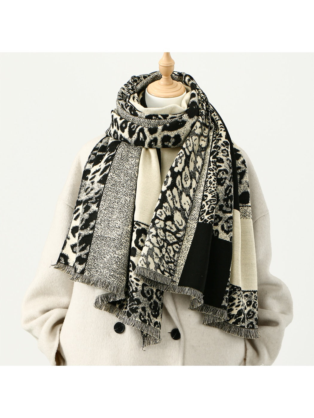 Scarvii - Leopard Print Thick Winter Scarf