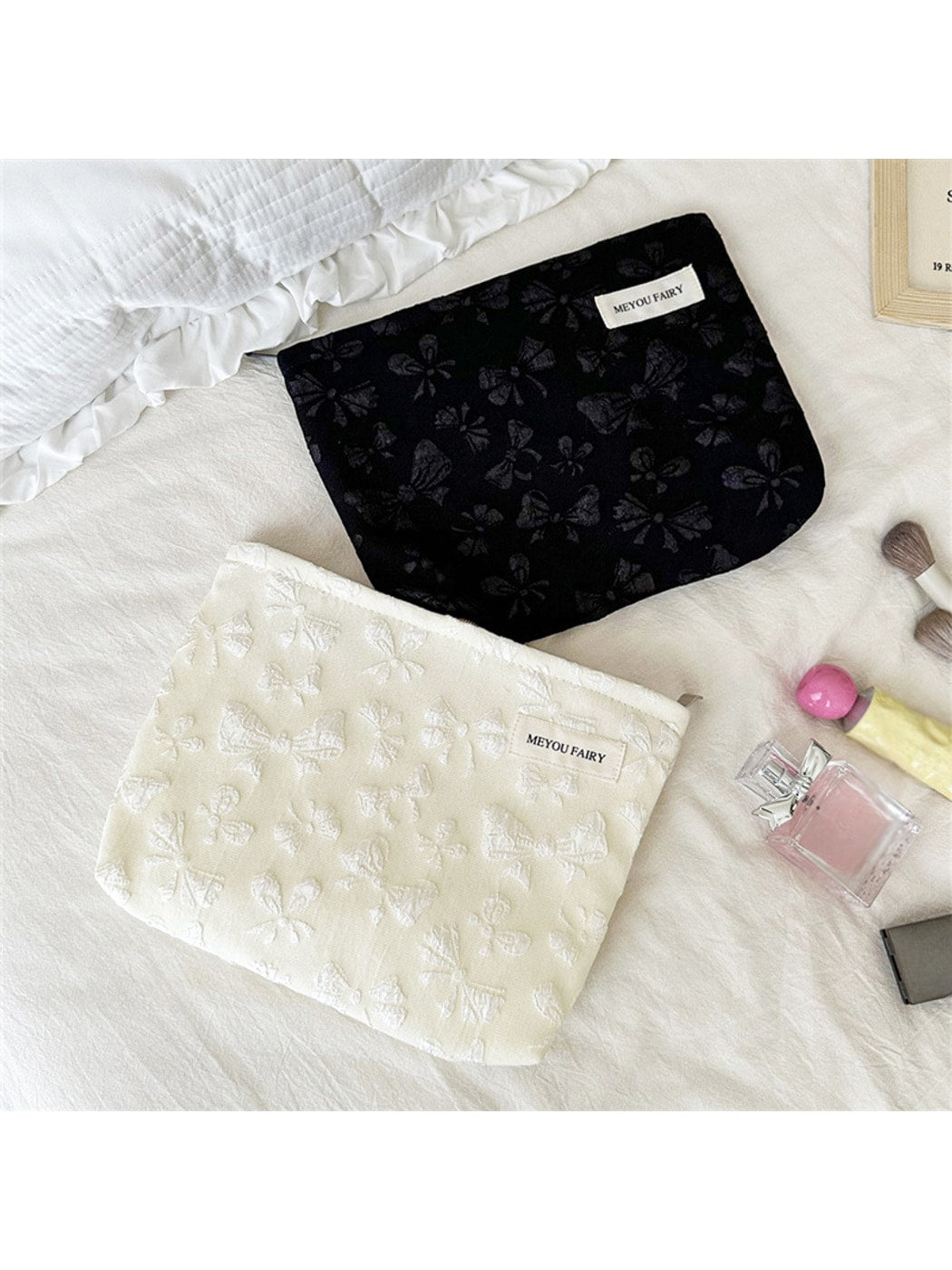 Cosbai - Floral Bow Zipper Cosmetic Organizer Bag