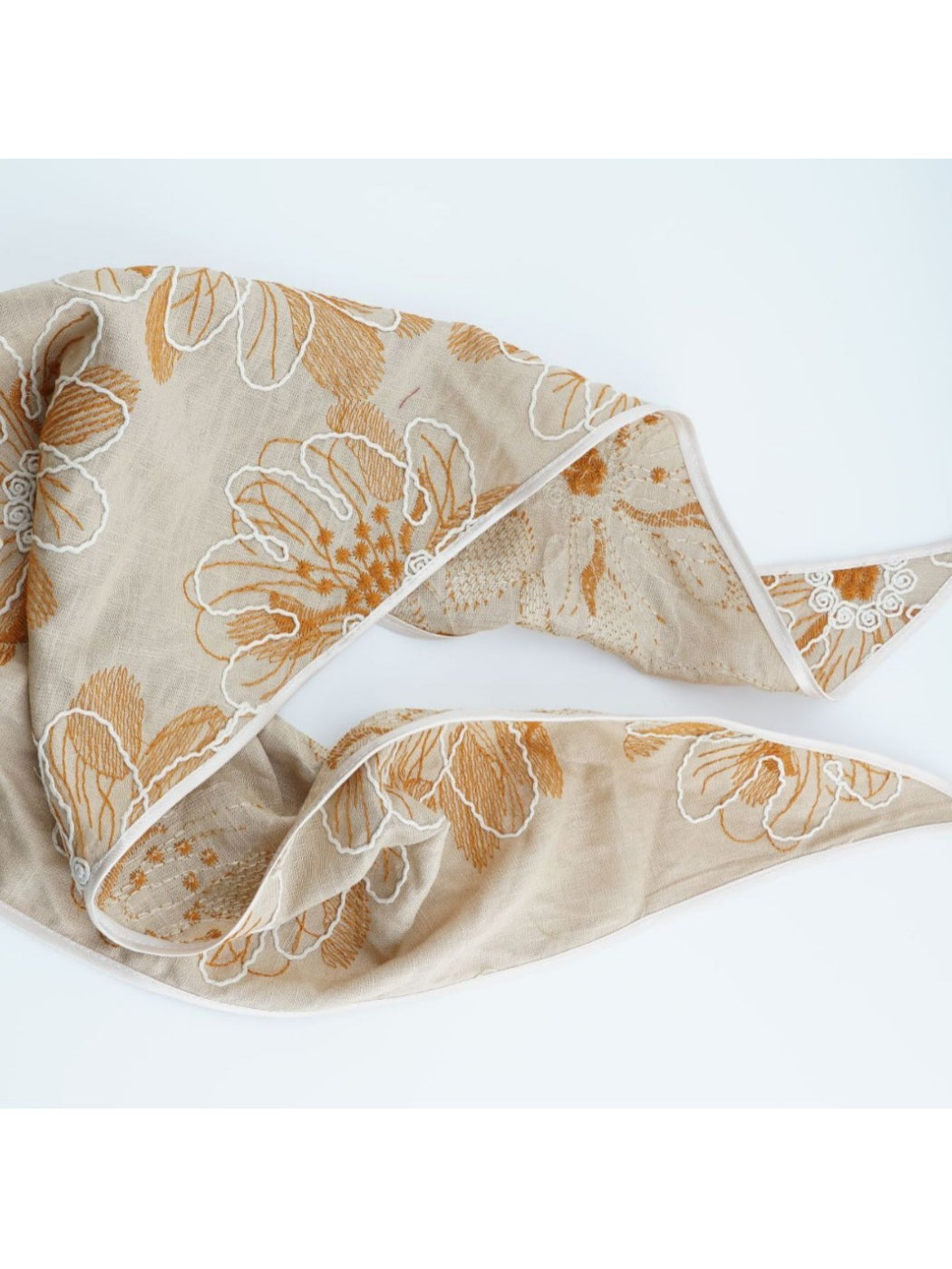 Scarvii - Retro Daisy Embroidered Headscarf