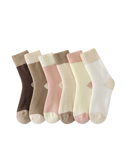 Rufia - Soft Creamy Tone Everyday Crew Socks