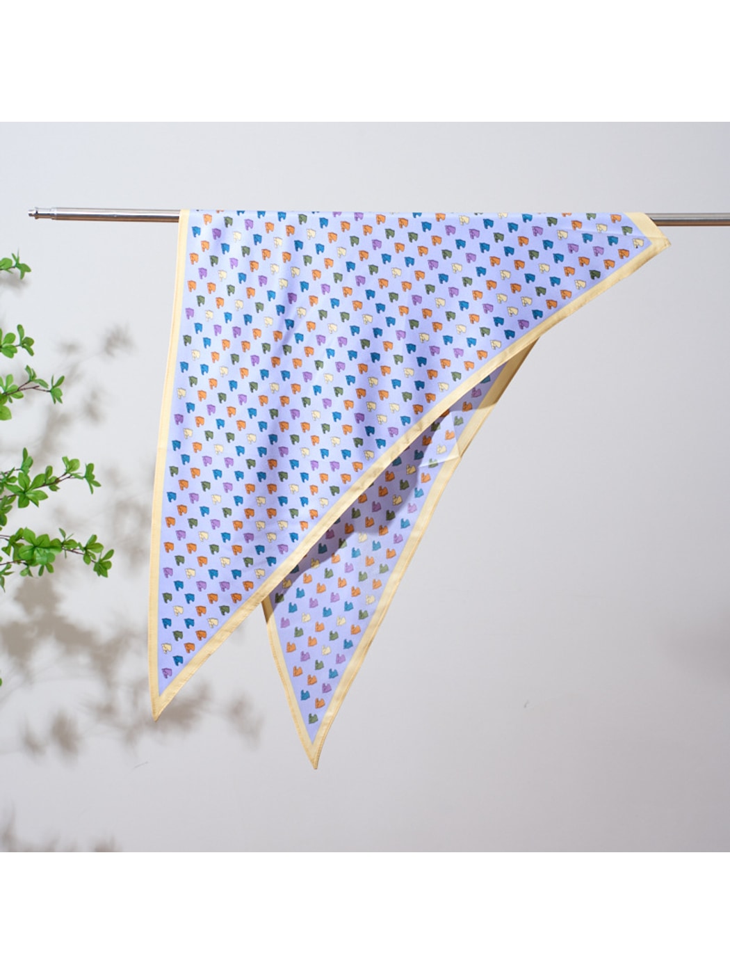 Scarvii - Sweet Printed Border Triangle Bandana