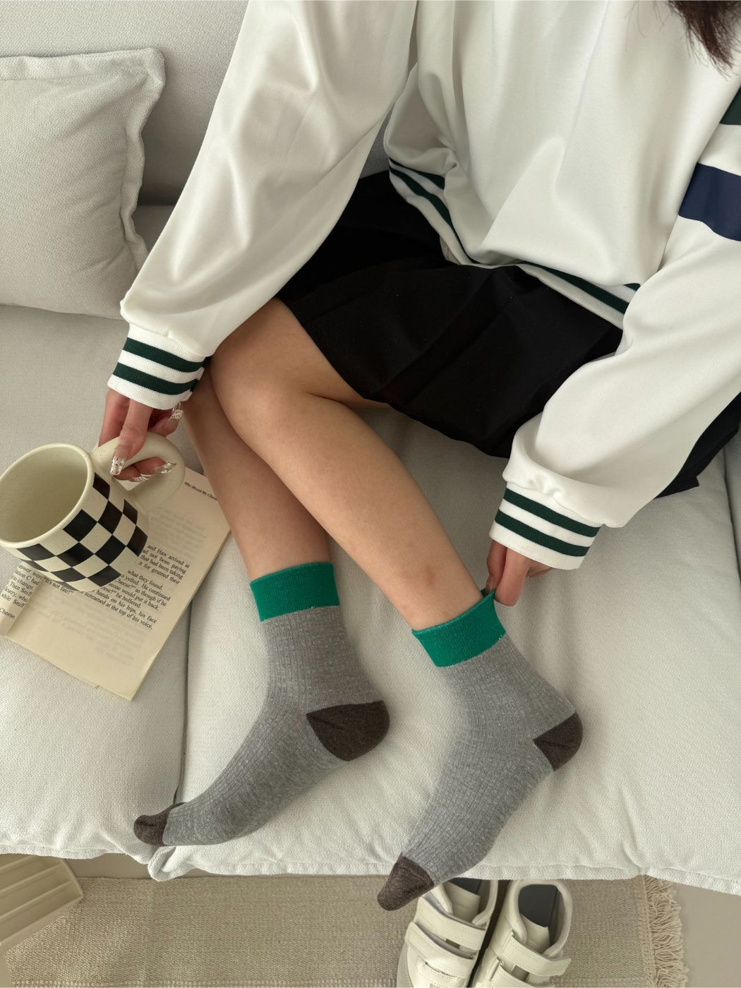 Rufia - Two Tone Ribbed Colorblock Crew Socks