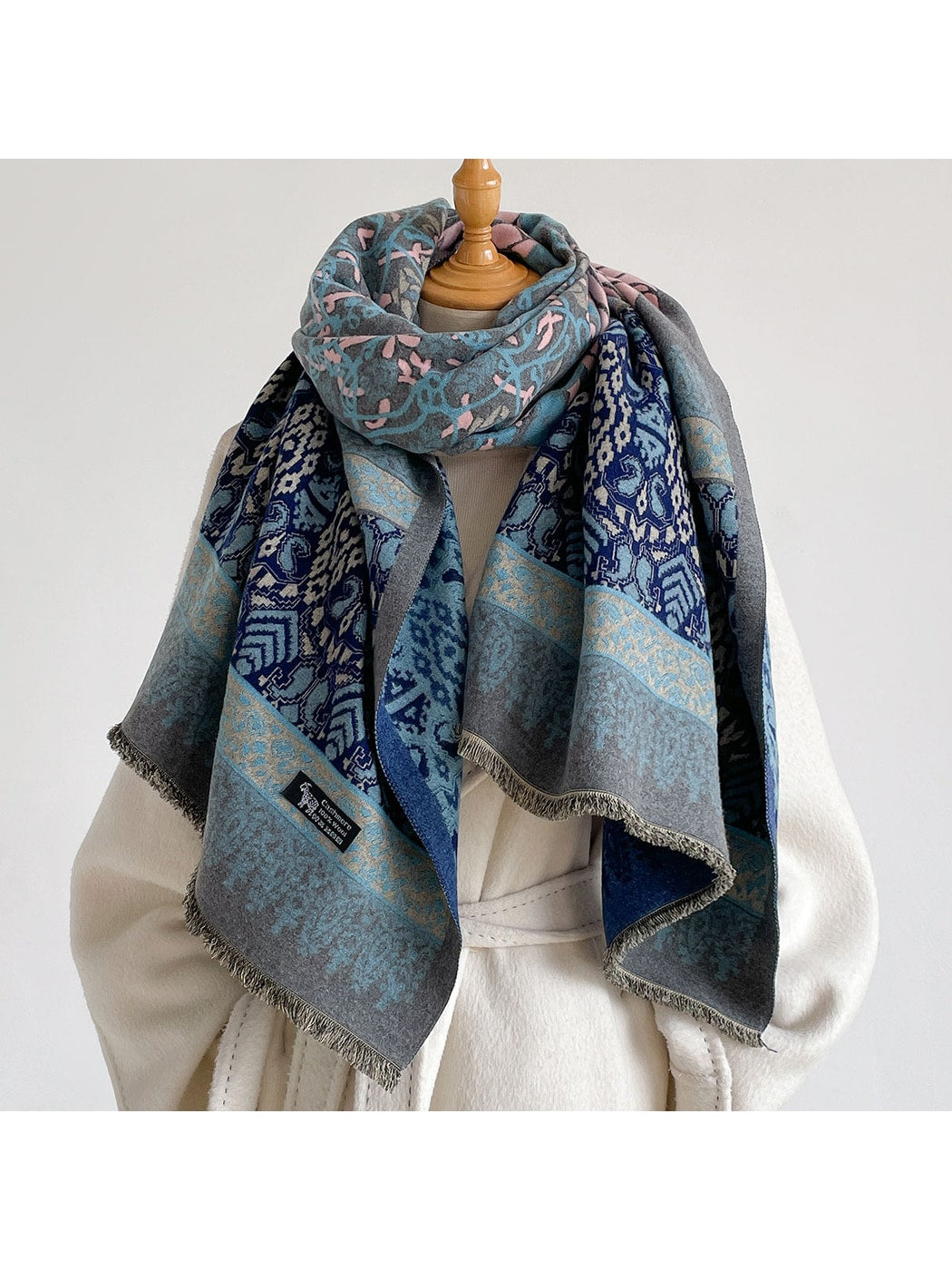 Scarvii - Bright Geometric Print Tassels Wrap Scarf