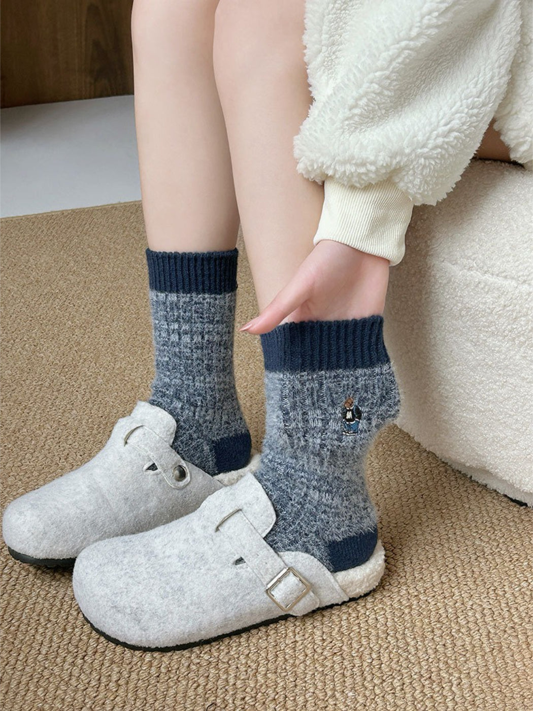 Rufia - Everyday Motif Crew Socks