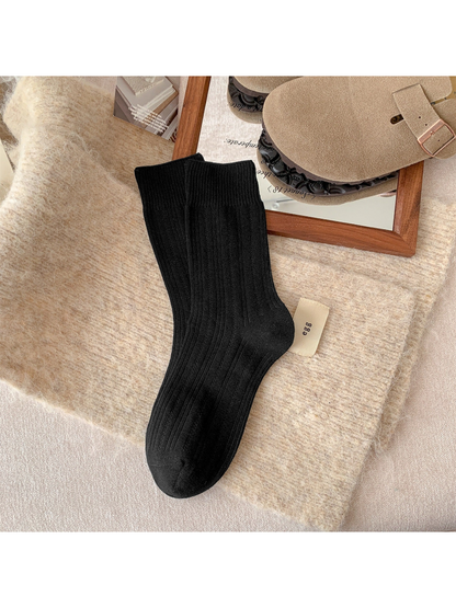 Rufia - Solid Color Ribbed Crew Socks