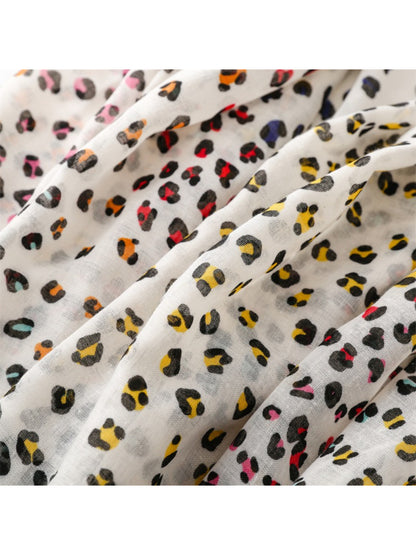 Scarvii - Lightweight Leopard Print Spring Scarf
