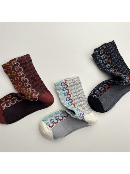 Rufia - Folk Knit Pattern Crew Socks
