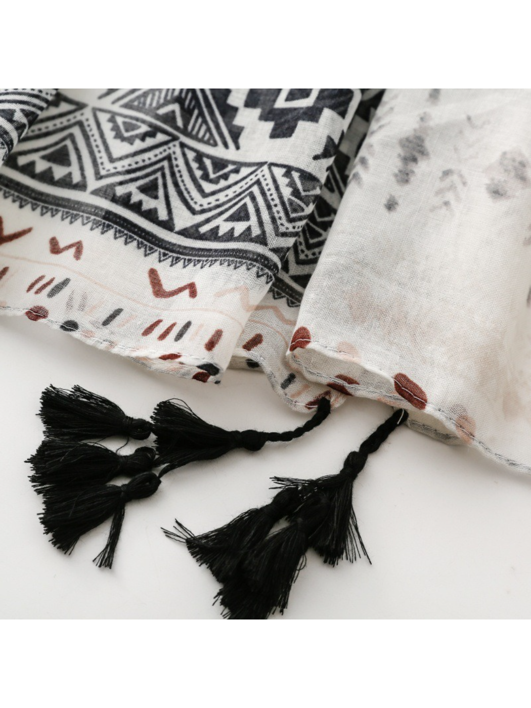 Scarvii - Ivory Geometric Band Tassel Wrap Scarf