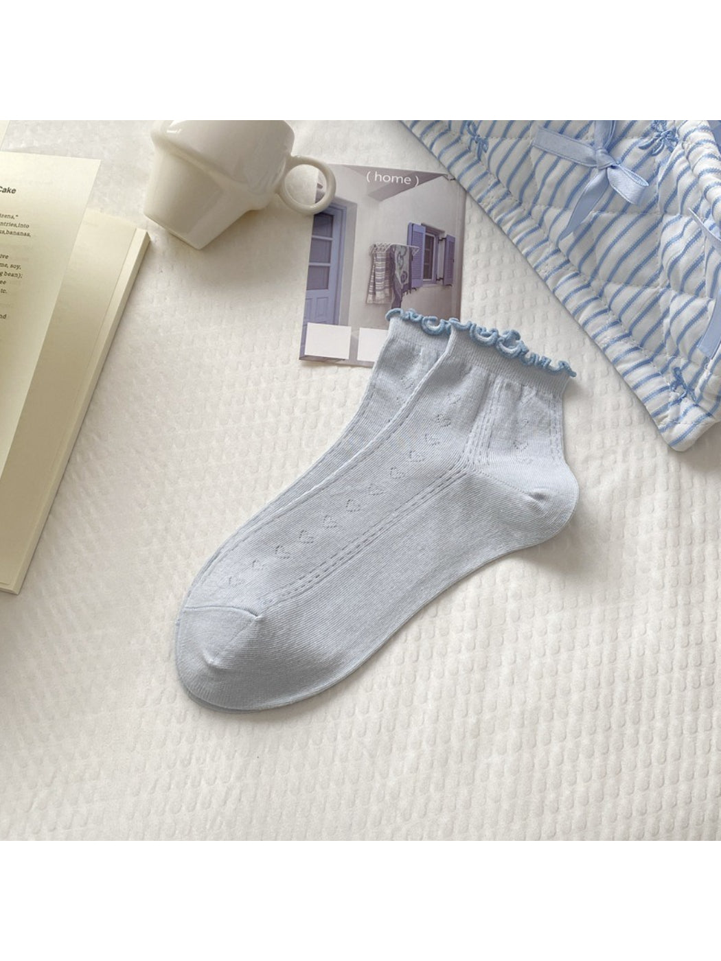 Rufia - Heart Pattern Ruffle Crew Socks product image 7