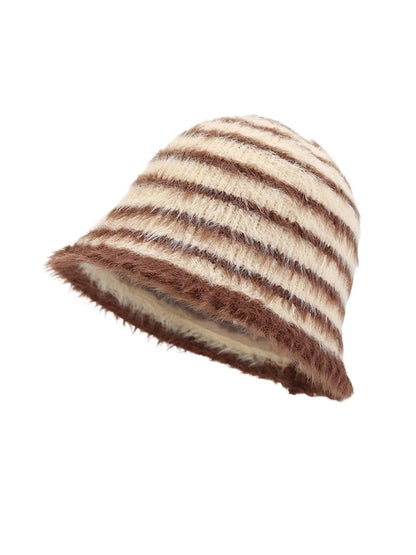 Haila – Striped Fuzzy Winter Bucket Hat