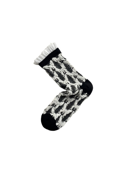 Rufia -  Butterfly Pattern Mid-calf Socks with Retro Style