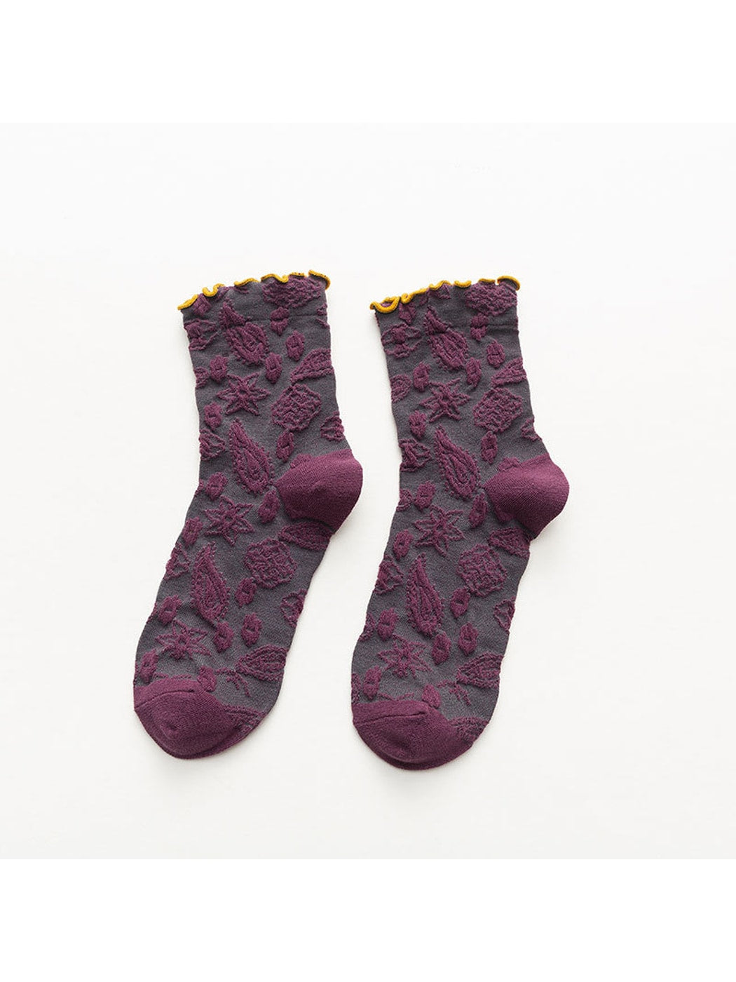 Rufia - Scalloped Trim Floral Pattern Crew Socks