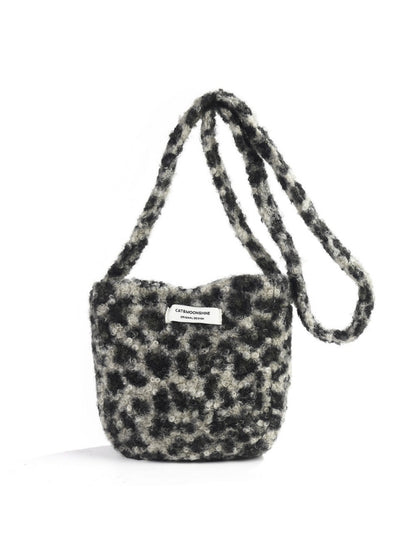 Cosbai - Plush Leopard & Heart Crossbody Bag