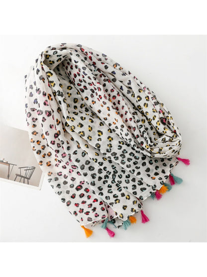 Scarvii - Lightweight Leopard Print Spring Scarf