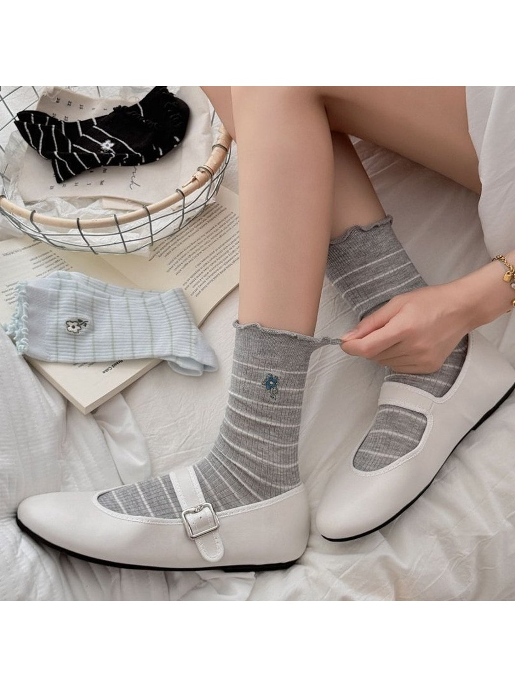 Rufia - Simple Daily Wear Women's Crew Socks