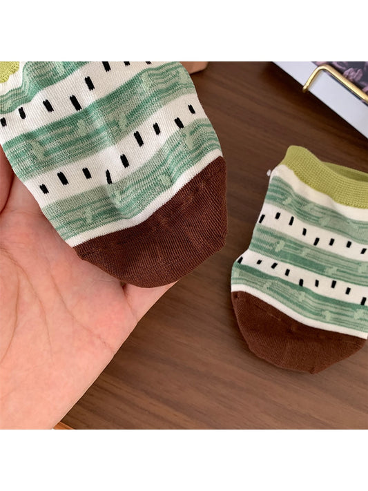 Rufia - Vibrant Abstract Pattern Low Ankle Socks