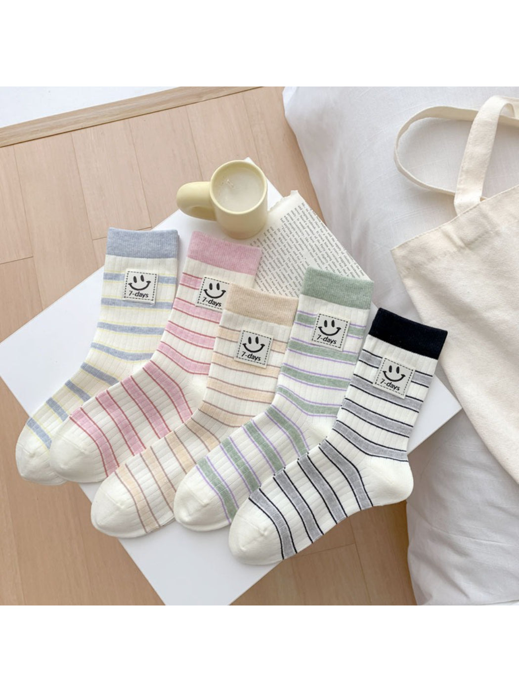 Rufia - Smiley Stripe Patch Casual Crew Socks