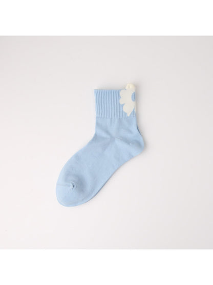 Rufia - Minimal Flower Motif Ankle Socks
