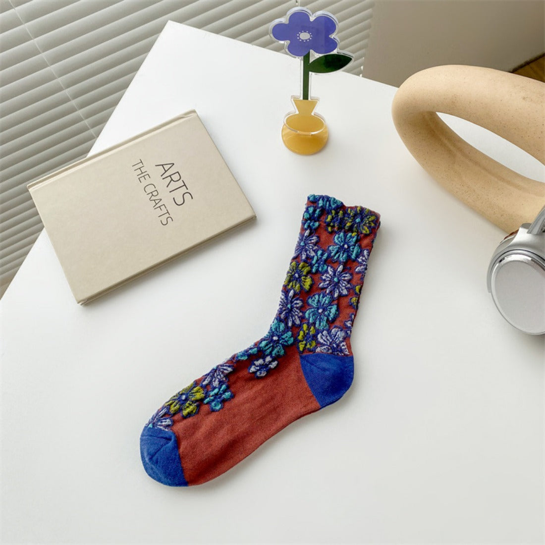 Rufia - Royal Floral Pattern Wide-Cuff Socks