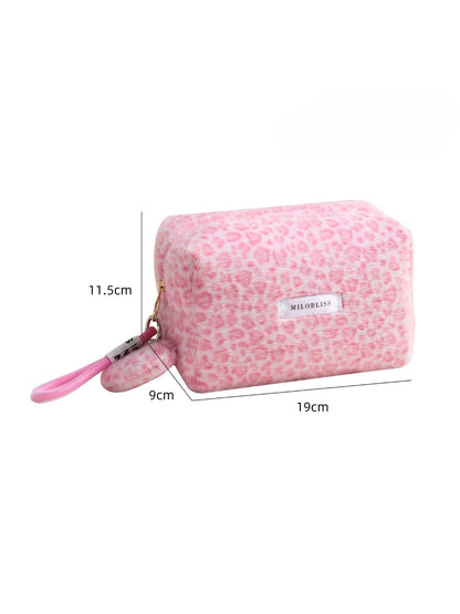 Cosbai - Leopard Faux Fur Makeup Bag detail view 8