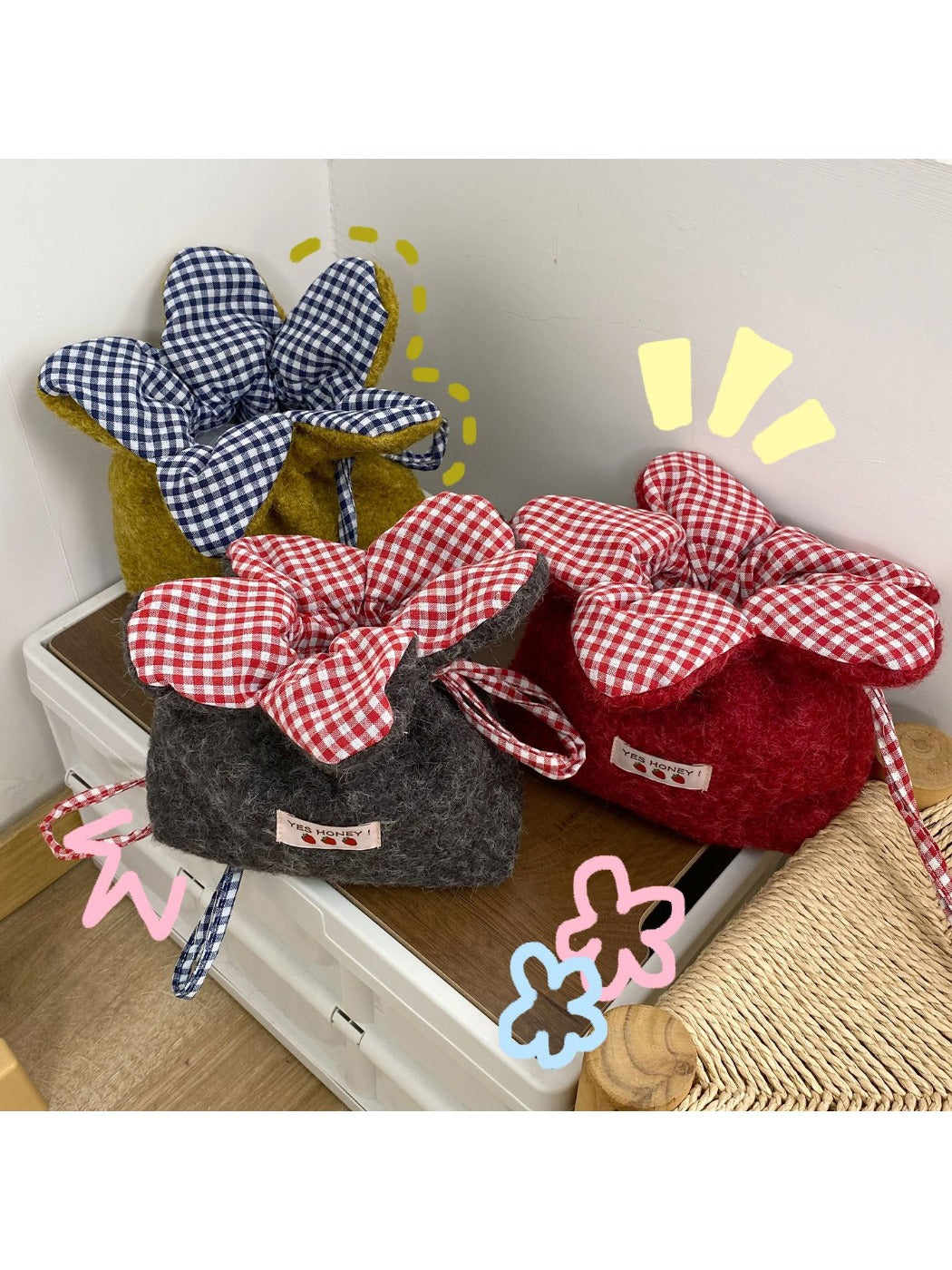 Cosbai - Drawstring Bag with Fluffy Flower