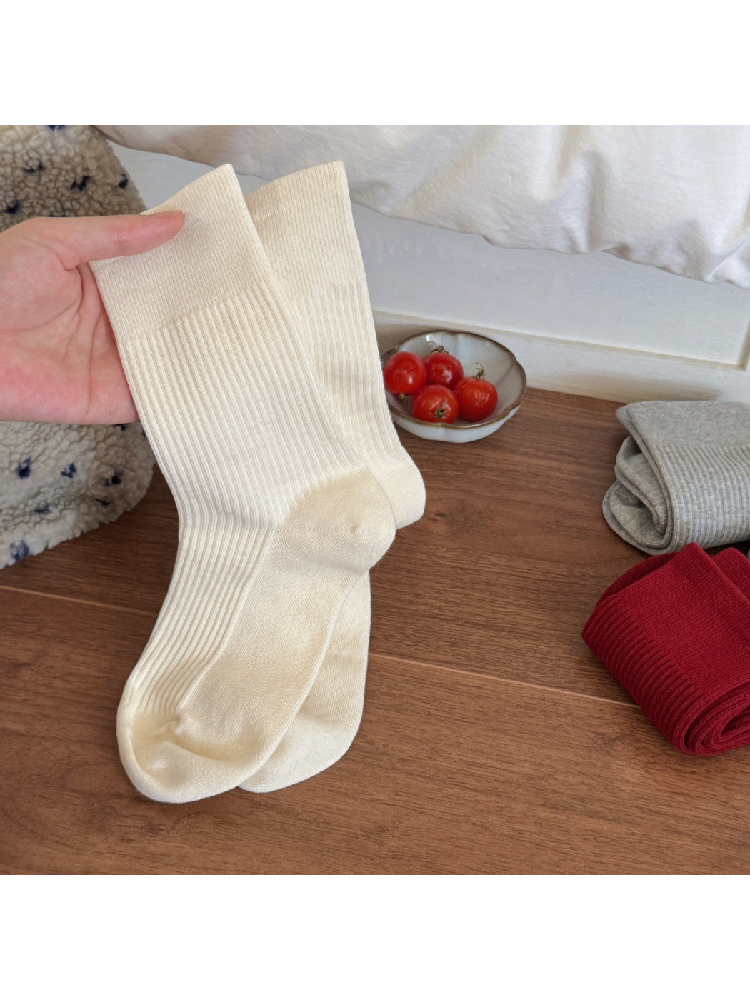 Rufia - Solid Ribbed Everyday Crew Socks
