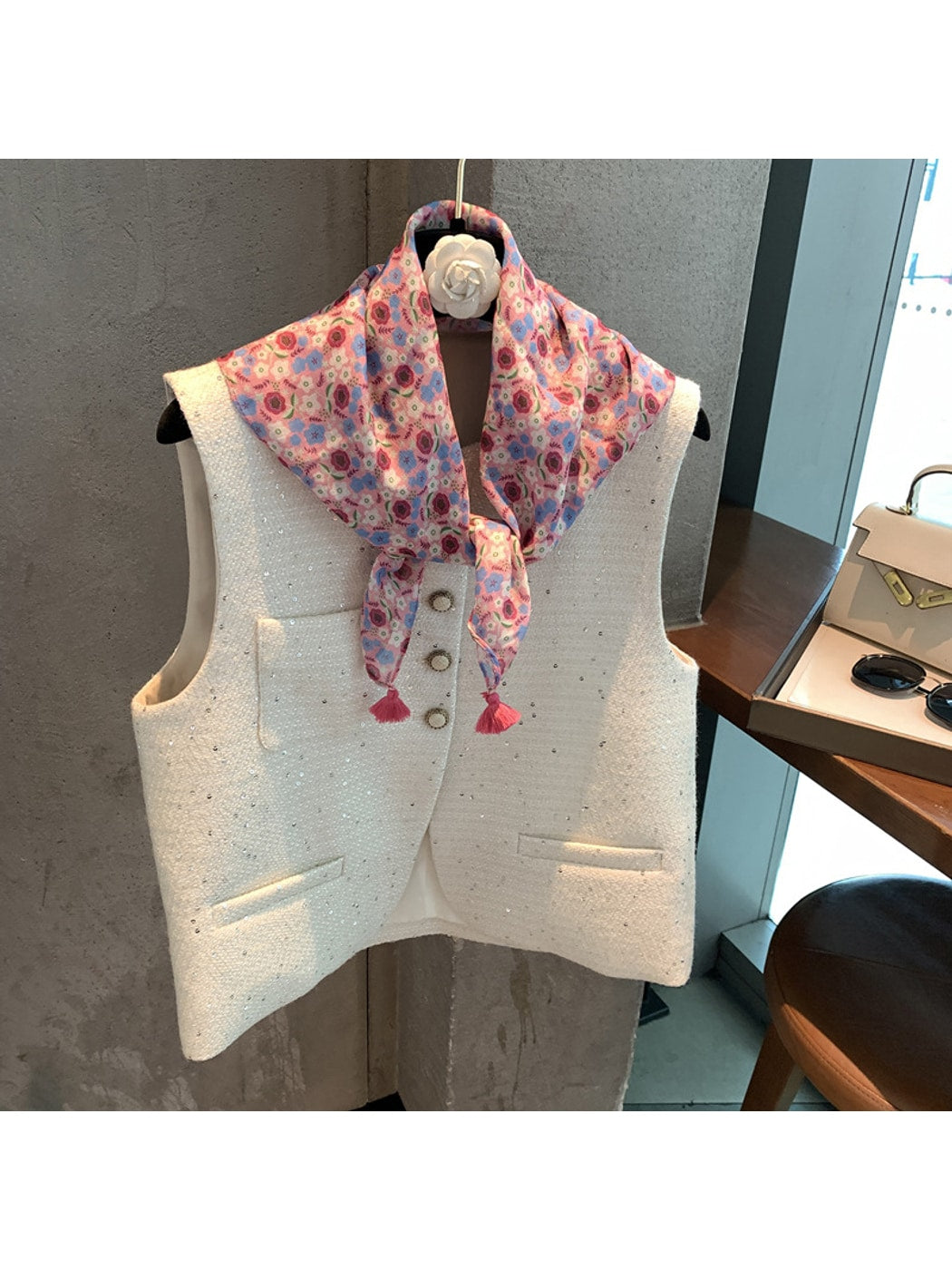 Scarvii - Warm Tone Floral Print Square Scarf